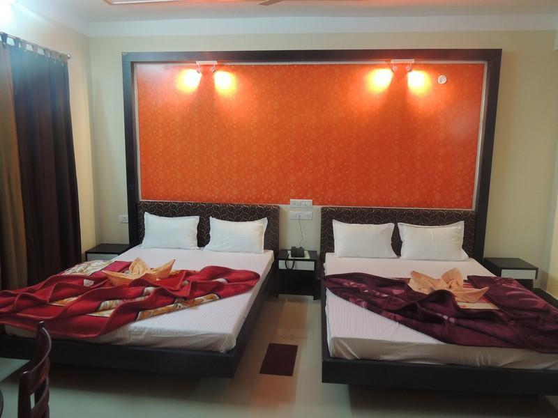 Swagatam International Hotel Тарапит Екстериор снимка