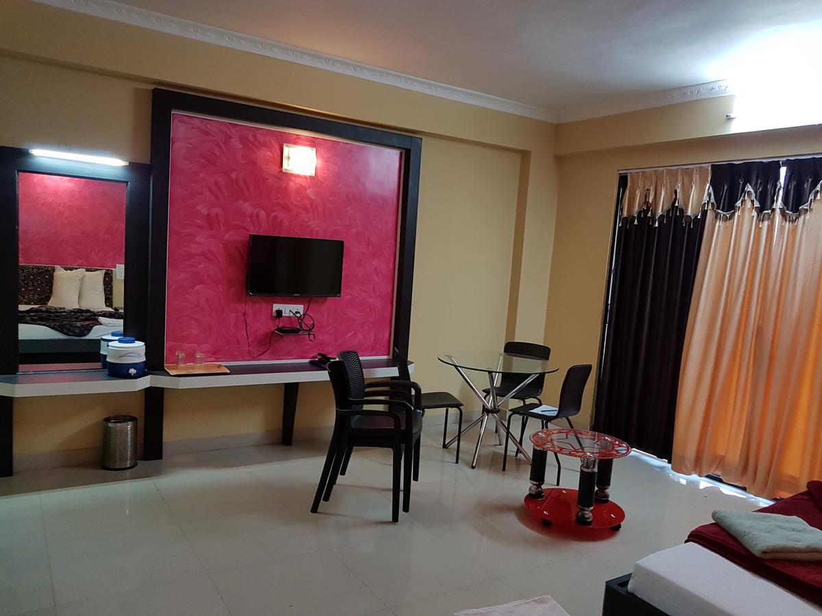 Swagatam International Hotel Тарапит Екстериор снимка