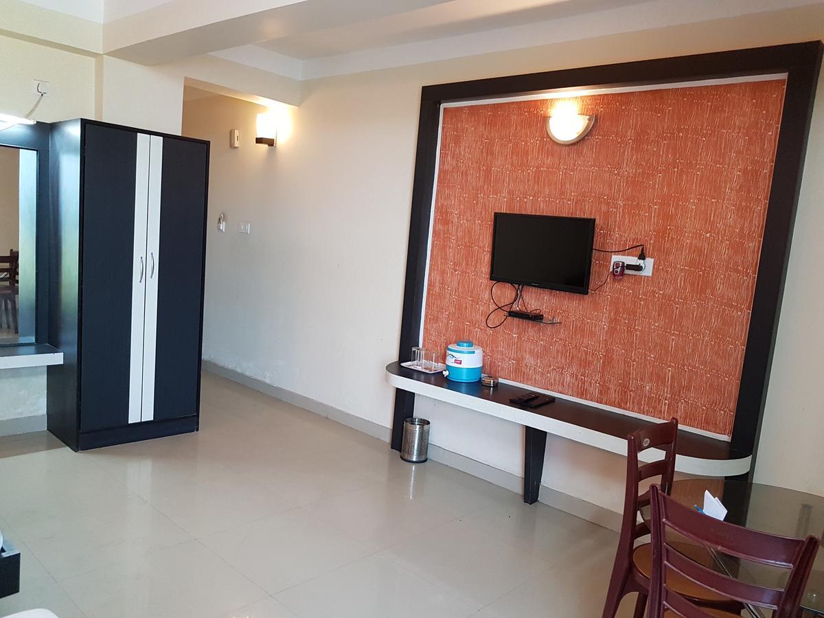 Swagatam International Hotel Тарапит Екстериор снимка