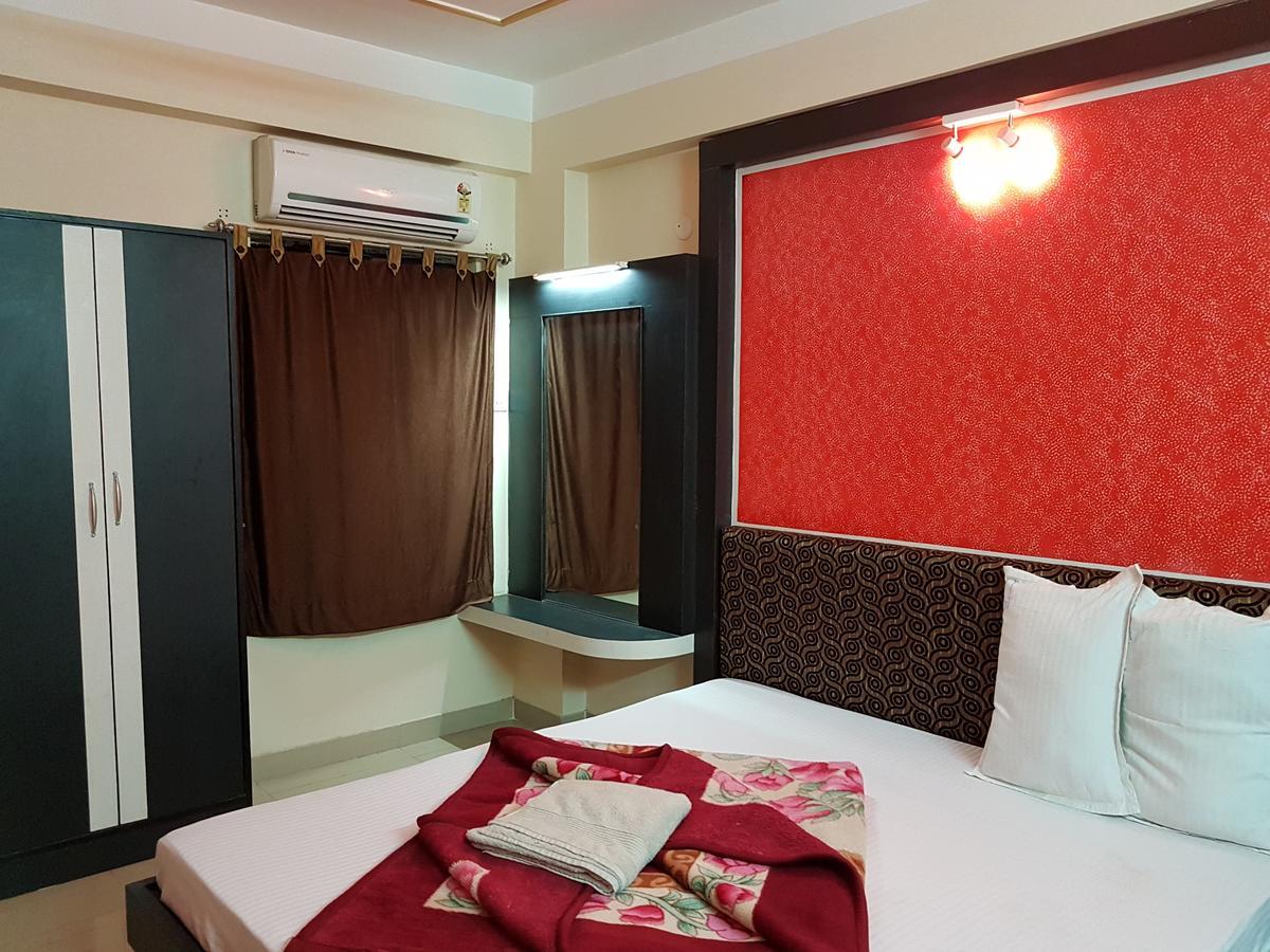Swagatam International Hotel Тарапит Екстериор снимка