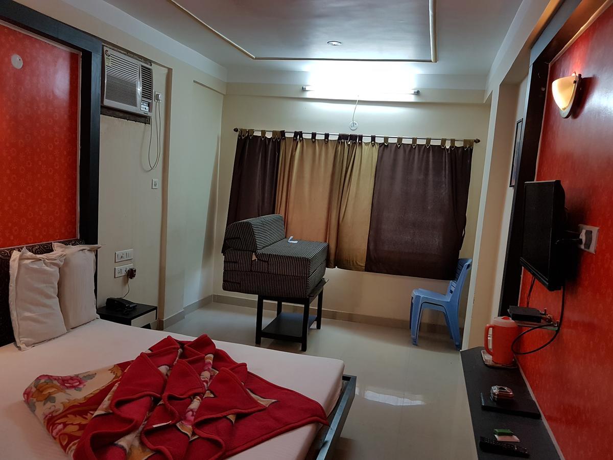 Swagatam International Hotel Тарапит Екстериор снимка